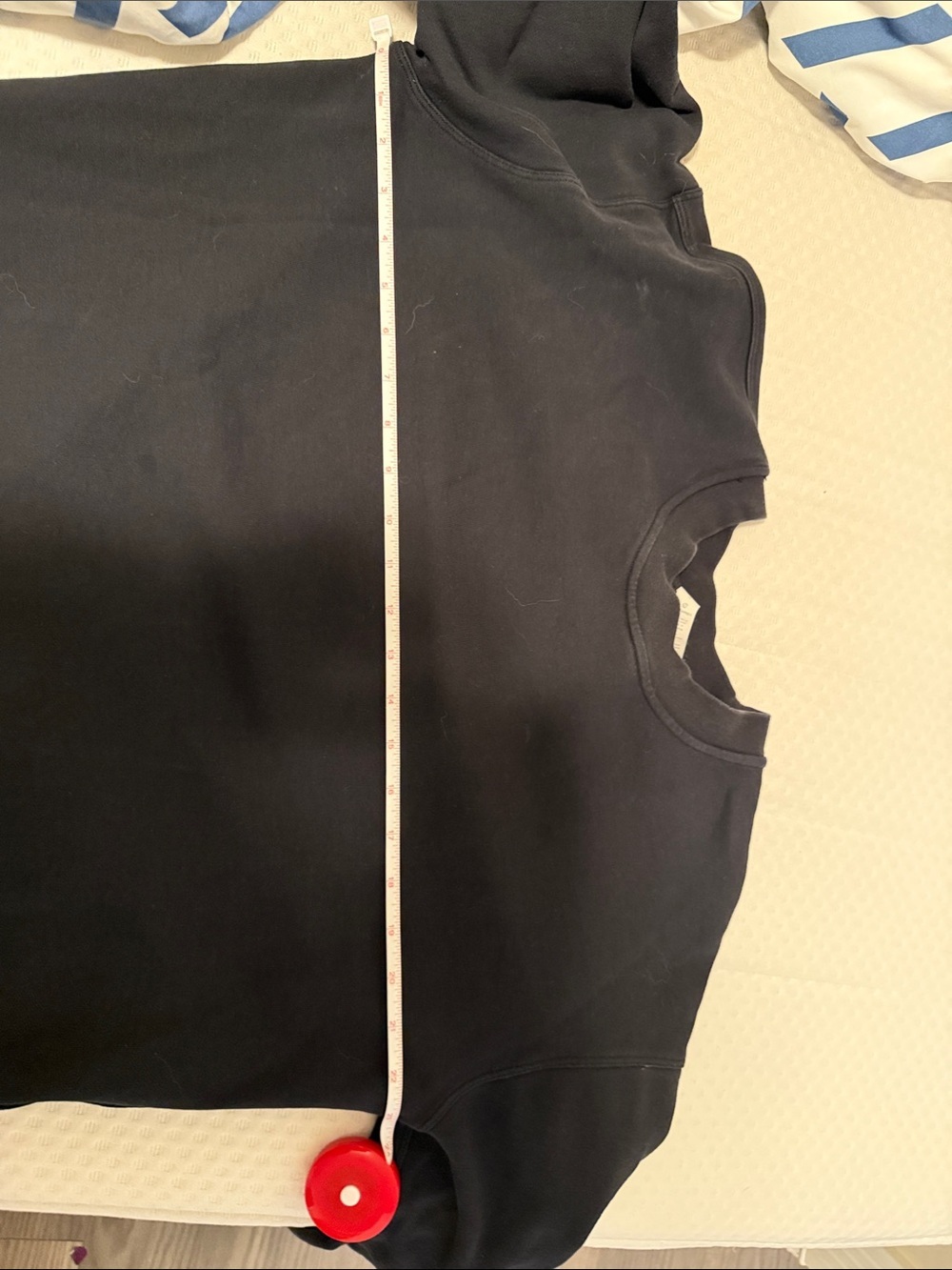 lululemon athletica Unisex Member Crewneck Sweatshirt - Black - Picture 11 of 11